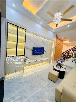 bán nhà 4 tầng chúc sơn-nội thất đầy đủ chỉ việc xách vali về ở