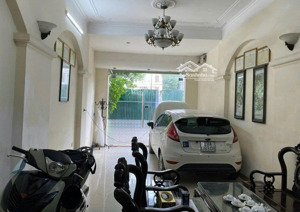 bán gấp nhà phân lô mậu lương mặt đường 11.5m, vỉa hè 3m, kinh doanh đỉnh