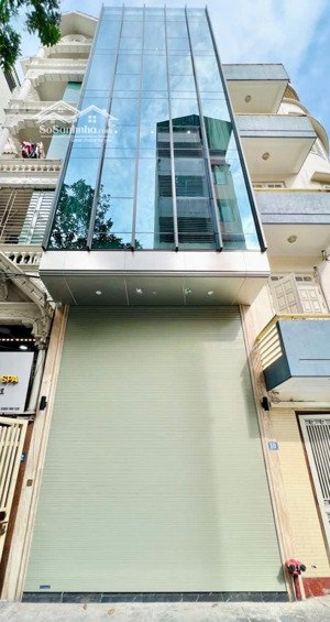 mặt phố cầu giấy 40m 9t thang máy mt 6.5m vỉa hè 8m kd đẳng cấp 20 tỷ hơn