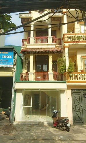 cho thuê cửa hàng tầng 1 vị trí đẹp trung tâm phố đặng trần đức, vĩnh hưng