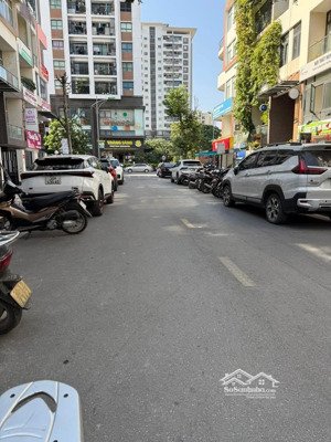 bán nhà nguyễn khánh toàn.96m mt 7.5m 5t-phân lô vỉa hè ô tô tránh dừng đỗ -kdvp -giá :43.8 tỷ