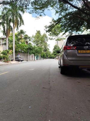 bán nhanh nền đất 5x22 mặt tiền dương văn an - giá 30 tỷ