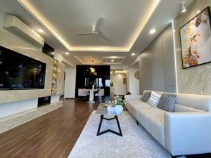 bán căn hộ mỹ khánh đẹp lung linh