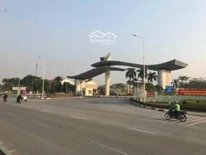 trục chính kinh doanh sầm uất - thông ô tô tránh - giá đầu tư rẻ nhất khu vực