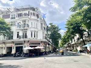 siêu phẩm cityland center hills, 5x18m vuông a4, đường nhựa 15m, 5 tầng btct, dòng tiền 50tr/tháng