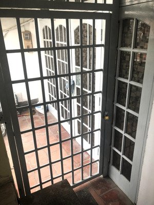 nhà cho thuê ngay trường đh giao thông vận tải đường nguyễn gia trí , diện tích 70m2