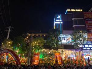 cần bán gấp nhà 1 trệt 3 lầu góc d1 & da8, kdc vsip 1 thuận an