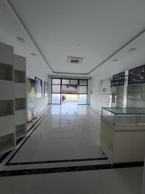 giá 15tr! cho biệt thự liền kề tại sao biển đối diện công viên bể bơi. làm văn phòng công ty