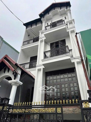 cho thuê biệt thự cao cấp quận 10 - không gian lớn, vị trí vip