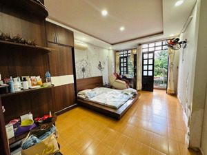 bán nhà lã xuân oai p. long trường 210m2 thổ, 2mt giá 9.99 tỷ