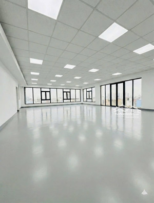 cần cho thuê gấp văn phòng 90m2 - giá 14 triệu tại thượng đình - thanh xuân