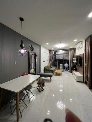 giá 11tr, chcc republic, cộng hòa, p4, tb, 50m2, nội thất, nhà mới.