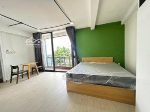 phòng cho thuê ban công thoáng full nội thất toạ lạc tại q2