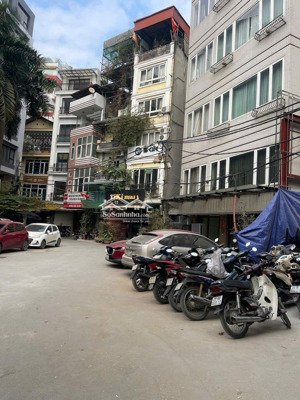 bán nhà siêu phẩm - mặt hồ ba mẫu - khu vip hiếm nhà bán - giáp phố cổ - lô góc - ô tô - thang máy