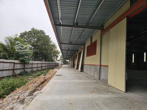 cho thuê 2000m2 diện tích kho xưởng tại kcn nội bài, mê linh, hà nội. lh 