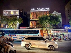 đầu tư vàng trên trục nguyễn văn thoại, vị trí độc nhất gần biển mỹ khê