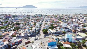 bán nhà gác lửng mặt tiền đường ngô quyền tại thị trấn vạn giã, dt 148 m2, giá 5,2 tỷ