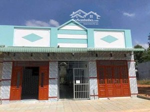 chỉ 590triệu có dãy trọ cho thuê tận 200tr/năm ngay cụm kcn minh hưng: cách mtd quốc lộ 13 chỉ 100m