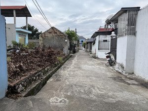 chủ cần chuyển nhượng 277 m2 100 m2 thổ cư