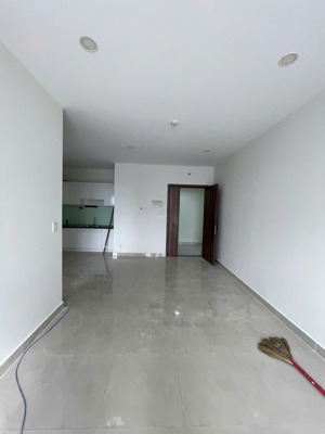 giá 4 tỷ 2 (bao thuế phí) block dragon - 85m2 3pn 2wc nhà trống, hiện trạng tốt cần bán