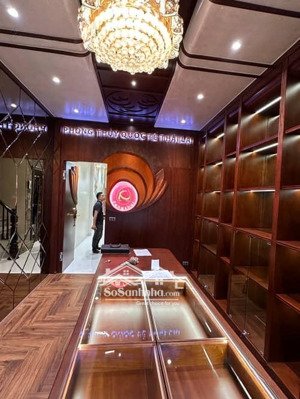 hàng độc! nhà nguyễn chí thanh, ô tô tránh nhau, nhà đẹp, dân xây chắc 42m x 4t