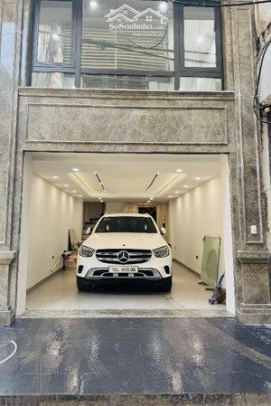 siêu phẩm phân lô - chưa bóc tem - hoàng quốc việt- cầu giấy - 7t thang máy - ô tô vào nhà -23,2tỷ