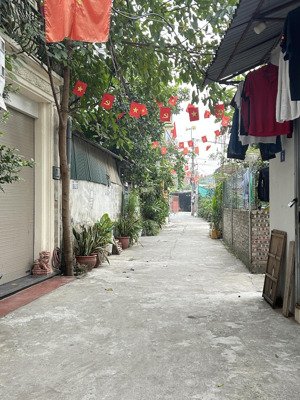 nhà đẹp ngõ 7 chỗ thượng thanh full nội thất giá 10.2 tỷ