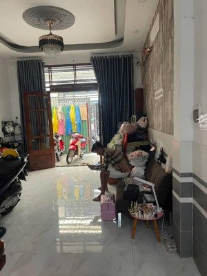 231 dương bá trạc 67.2m nhà 3 tầng dòng tiền 14tr/tháng chỉ 9.5 tỷ phường 1, quận 8