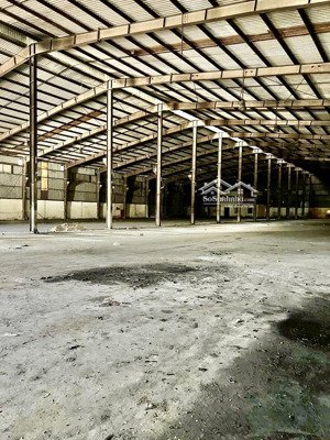 chính chủ cho thuê kho, xưởng tiêu chuẩn: 1000, 2500, 3600 m (tại: ngọc hồi - thanh trì - hà nội )