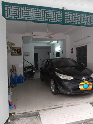 hẻm 5.5m lê văn sỹ q3, oto ngủ trong nhà, dt 4.3x16m cn 66m2, cần bán gấp 10.8 tỷ tl