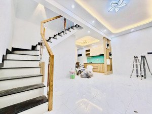 căn góc 2 mặt tiền hẻm thoáng thiết kế hiện đại