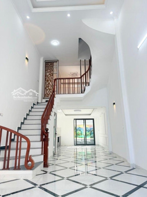 nhà đẹp giá tốt vĩnh quỳnh đại thanh thanh trì dt 60m-5 tầng ô tô đỗ gần chỉ loanh quanh 6 ty