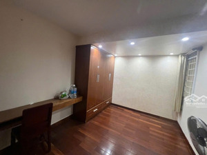 bán nhà hẻm xe hơi trần quang diệu dt 3,5x14m nhà sát mặt tiền đường gía 9,9ty