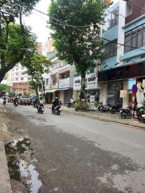 LÕI TRUNG TÂM THÀNH PHỐ – SIÊU PHẨM CỰC HIẾM – DIỆN TÍCH KHỦNG ~200M2 – MẶT TIỀN 5M6, NỞ HẬU CỰC ĐẸP -NGÔ GIA TỰ