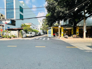 bán nhà c4 đường 7m thông đường hàn thuyên khu làng đại học vip trung tâm thủ đức ngay xa lộ hà nội