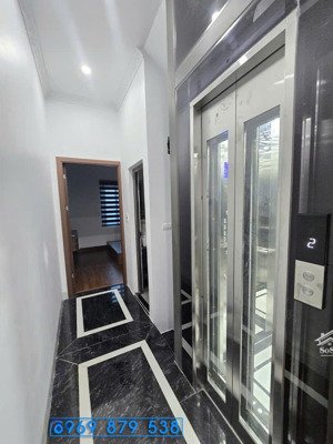 bán nhà xuân phương - dt 42m, full nội thất - thang máy, ô tô qua cửa - giá chào nhỉnh 8tỷ