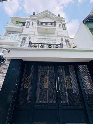 hẻm nhựa 8m hoàng hoa thám, q pn, dt 5x8m, 4 tầng nhà mới nhỉnh 5 tỷ