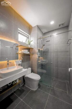 Nhà cấp 4 đẹp DT 7x22m giá 2.5 tỷ thương lượng tại Bến Lức