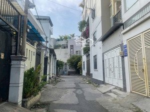 đối diện vạn phúc city- diện tích khủng - khu phân lô - full thổ cư - không quy hoạch