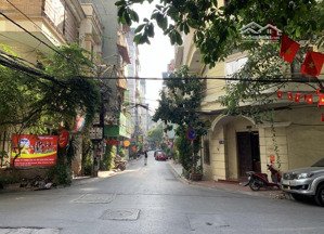 chính chủ bán nhà phố chùa láng - phân lô ô tô hai mặt ngõ - ngõ thông ô tô, kinh doanh tốt - hiếm.