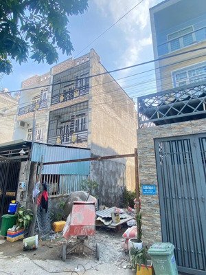 hiếm-đất(70m2) đối diện vạn phúc city-đường xe tải-kdc hiện hữu-đông đúc-xây dựng cao tầng