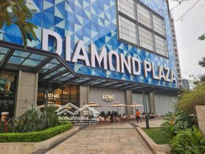 chính chủ bán căn góc 3 ngủ brg -145m2 - view đường lê văn lương - tòa d2 - 25 lvl. sổ sẵn