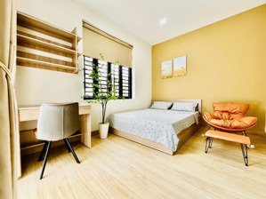 căn hộ 1 phòng ngủ bancol, nội thất đầy đủ, gần chợ bà chiểu