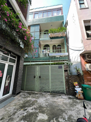 ông anh cần cho thuê nhà 22/ lam sơn , p2, quận tân bình , dt: 15 x 15 ,giá thuê 37tr/th 4 tầng