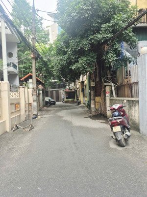 bán nhà liễu giai_85m2_5 tầng dân xây chắc chắn_trước nhà oto tránh_ngõ thông_lo góc 3 mặt thoáng