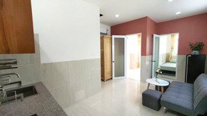 căn hộ 2 phòng ngủ ban công thang máy ngay đh nguyễn tất thành, gần cầu khánh hội...