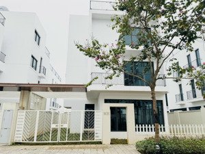 bán gấp biệt thự hàng hiếm tại vlasta sầm sơn, 11 tỷ, 255m2