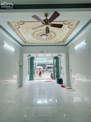 Cho thuê nhà mặt tiền đường nguyễn hiền cần thơ gần siêu thị mega