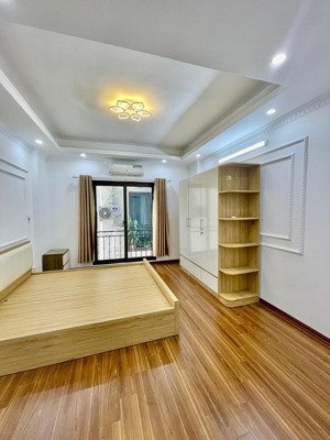 chính chủ bán nhà phú mỹ - mỹ đình 35m2 5 tầng. gần bến xe mỹ đình - trường học các cấp. chỉ 7,6 tỷ