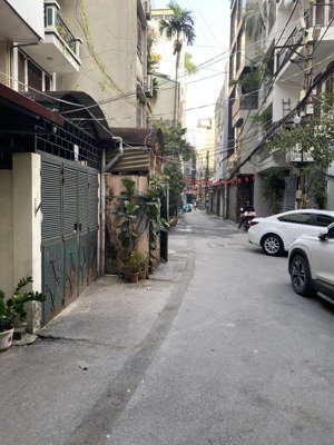 hot! bán gấp nhà thịnh quang, đống đa 40m2,6 tầng giá 12,9 tỷ